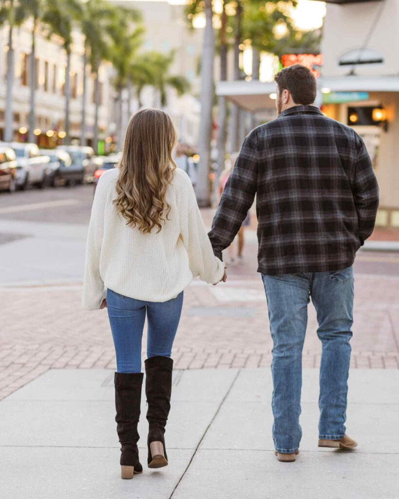 Couple walking on a date in Downtown Fort Myers
