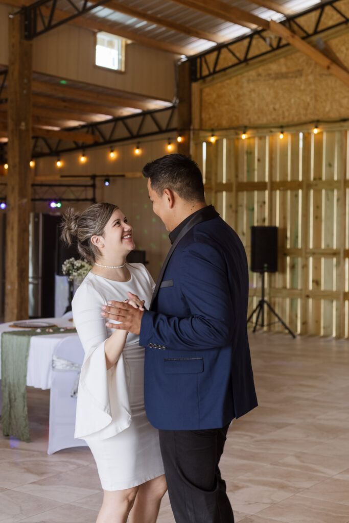 First dance in reception area at Hacienda Las Rosas