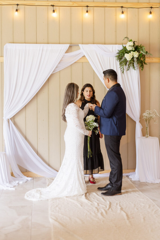 Indoor ceremony at Hacienda Las Rosas