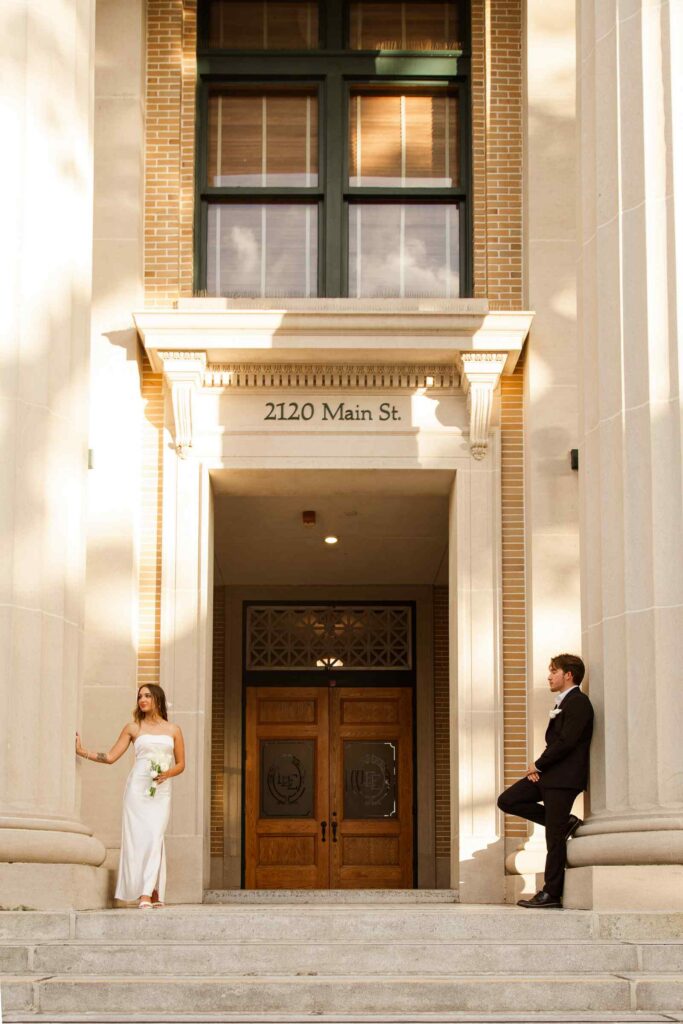 Bride on left column, groom on right column of Old Lee County Courthouse